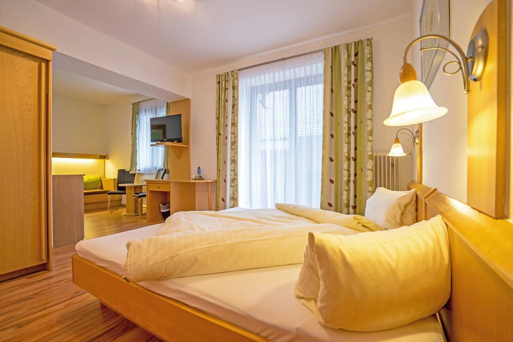 Haus Stampfer Hotel Weissensee Room photo
